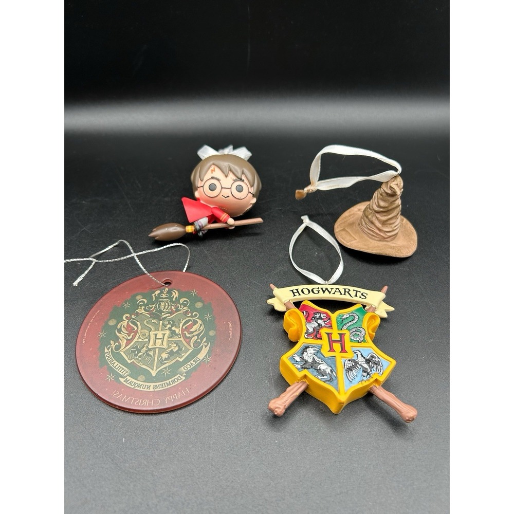 Lot Of 4 Hallmark & Other Harry Potter Christmas Ornaments Hogwarts